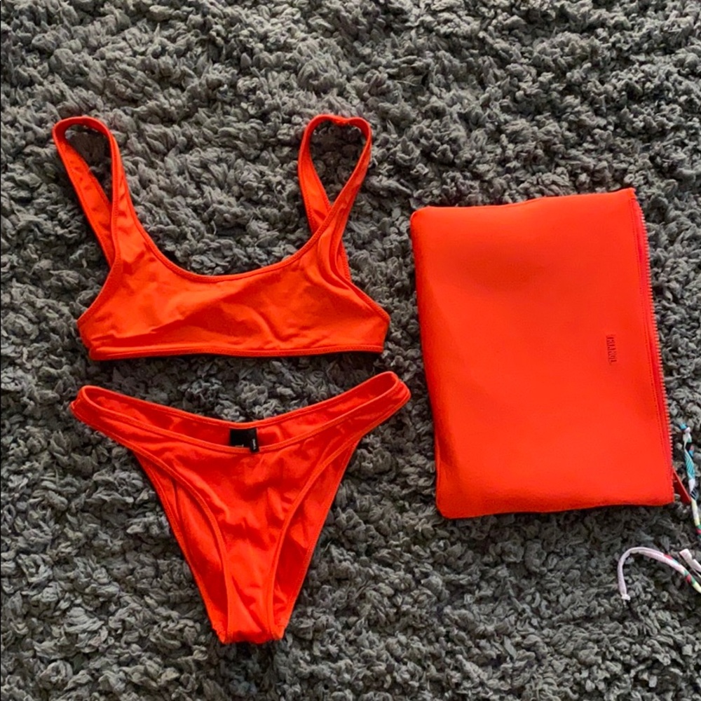 triangl swim suit